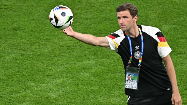 Thomas Müller is currently playing with the German national team at the European Championships. (Bild: AFP)