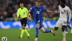 Josip Ilicic (Mitte) beim Duell mit England (Bild: Adrian DENNIS)