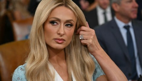 Paris Hilton sprach in einem Podcast-Interview über die traumatischen Erfahrungen der ...