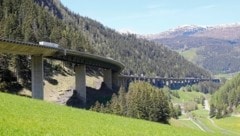 Die Luegbrücke wird mit der Einspurigkeit ab Jänner 2025 zum Nadelöhr. (Bild: Birbaumer Christof)