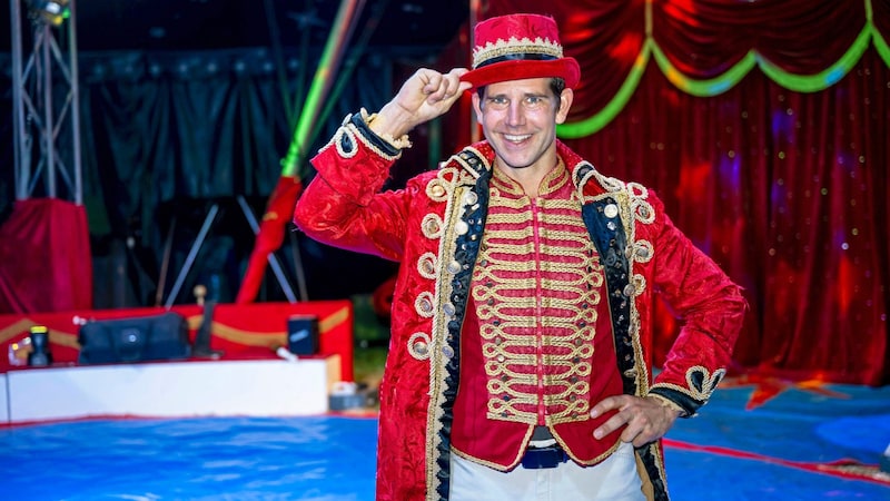 Alexander Schneller from Circus Pikard. He is Herzensmensch 2023 and takes to the stage today. (Bild: Imre Antal)