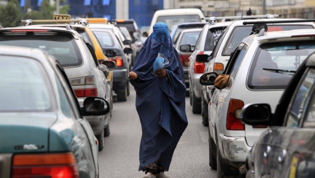 Vollverschleiert im Land der Taliban. Eine 26-jährige Afghanin bekommt jetzt doch kein Visum für ...