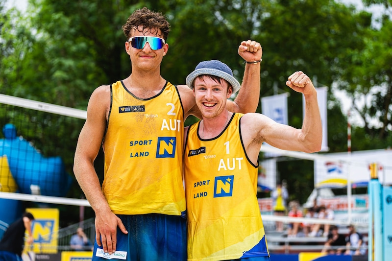 Michael Klemen (l.) and Jakob Reiter were delighted to make it through to the main competition of the FIVB Future tournament in Baden near Vienna. (Bild: Florian Schroetter)