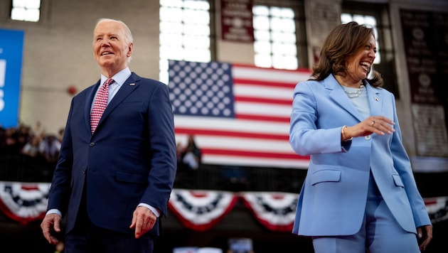 Kamala Harris, Joe Biden'ın yerine geçecek aday olarak görülüyor. (Bild: Getty Images/Andrew Harnik)