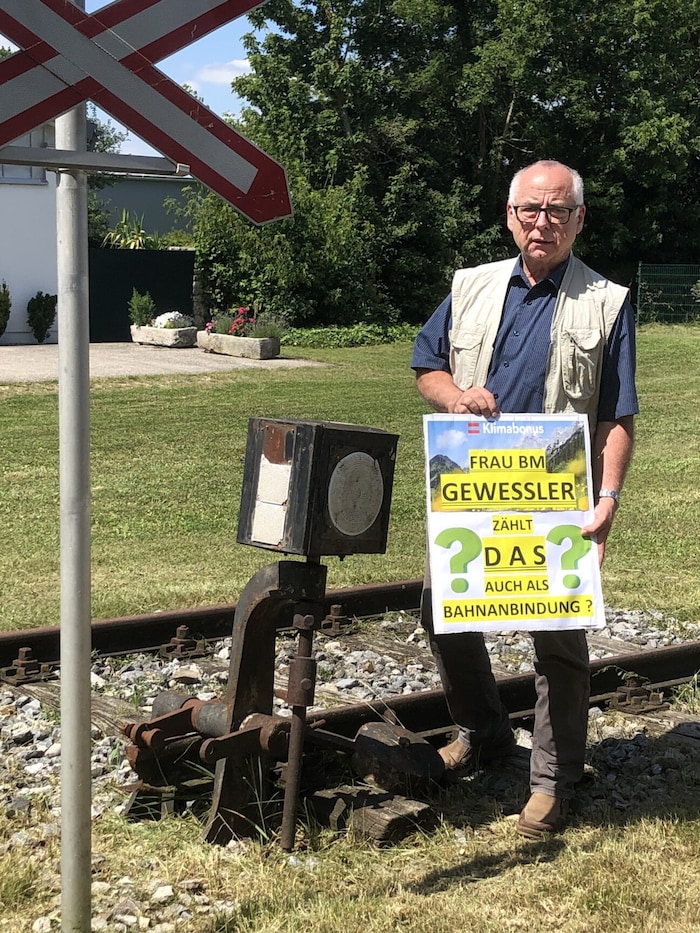 Bonuszahlungs-Messlatte Infrastruktur: Schnippische Frage von Sigmund an die zuständige ...