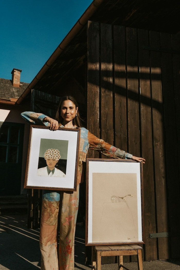 The works of Daniela Ölweiner can also be viewed here.