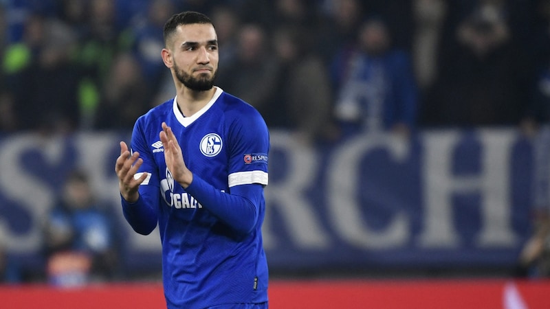 Nabil Bentaleb im Schalke-Dress, das er bis 2021 trug. (Bild: AFP)