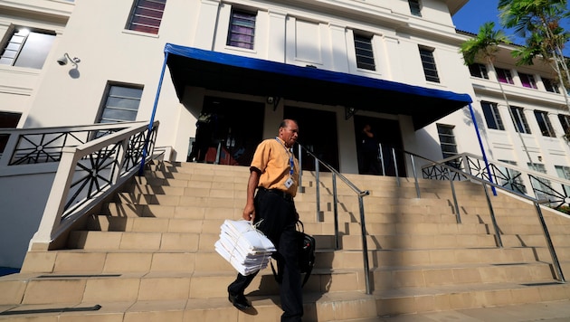 A "Panama-iratok" tárgyalása ebben a panamavárosi bírósági épületben zajlott. (Bild: APA/AFP/MARTIN BERNETTI)