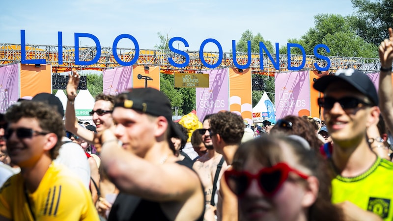 Around 23,000 fans celebrated in record-breaking temperatures on the third day of Lido Sound. (Bild: Andreas Graf)