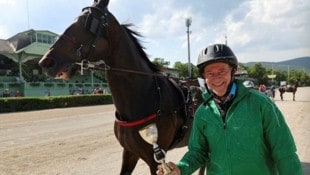 Er ist zuletzt häufiger in Baden: Wenn Andy Lee Lang nicht gerade für „Wiener Blut“ an der Bühne Baden probt, engagiert er sich gerne für seine Kollegen. (Bild: Tuma Alexander/Alexander Tuma/Starpix)