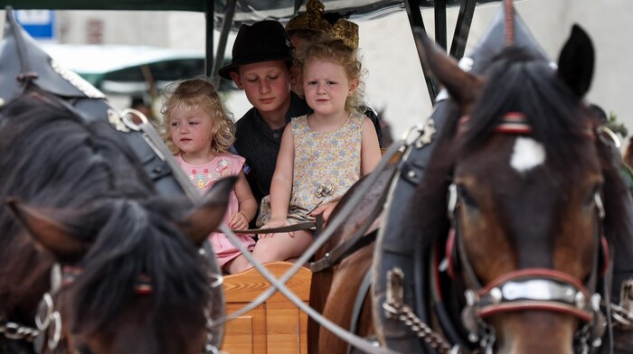 Even the youngest came on horseback.
