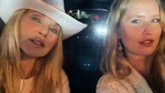 Christie Brinkley bekommt für den Schnappschuss mit Tochter Sailor viele Komplimente.