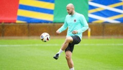 Gernot Trauner ist zurück auf dem Trainingsplatz. (Bild: APA/GEORG HOCHMUTH)