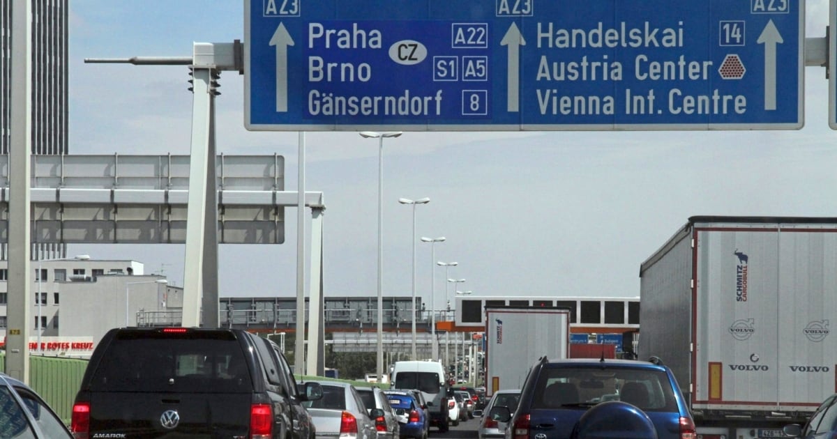 Chaos rund um Wien – Feiertags-Flucht sorgt für Stillstand auf Straßen | krone.at