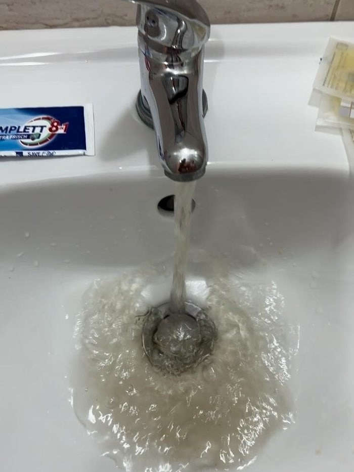 However, the tap water on site was undrinkable.