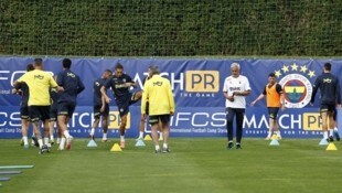 Jose Mourinho beim ersten Training in Bad Waltersdorf.
