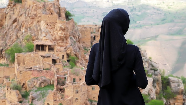 Eine muslimische Frau in Dagestan (Bild: stock.adobe.com/paleka)