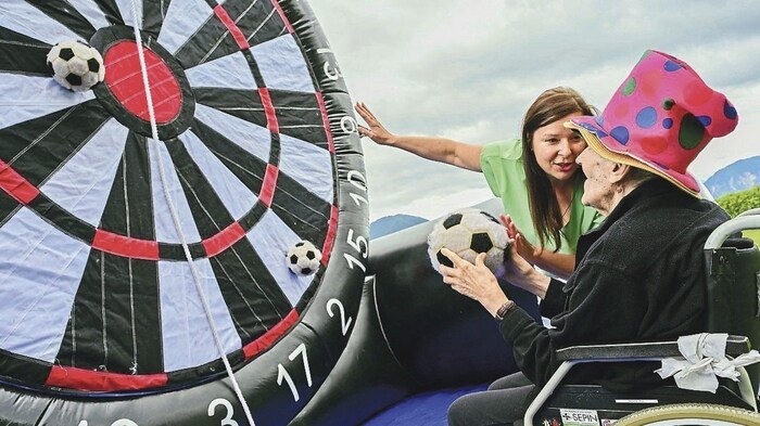 Auf der Lebensalm wird jeder Tag für die Bewohner ein Erlebnis. Dafür sorgt auch Animateurin ...