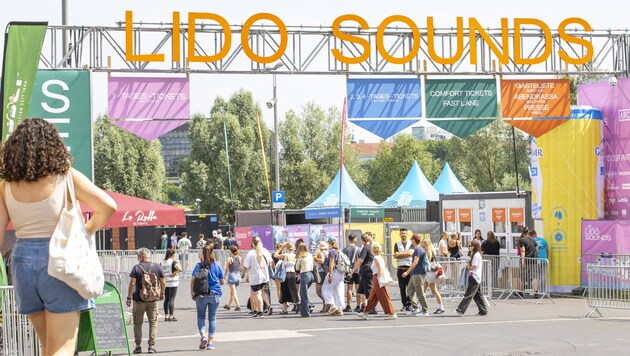 A three-day pass for the Lido Sounds Festival costs almost 200 euros, while a day ticket costs between 110 and 140 euros. (Bild: APA/TOBIAS STEINMAURER)