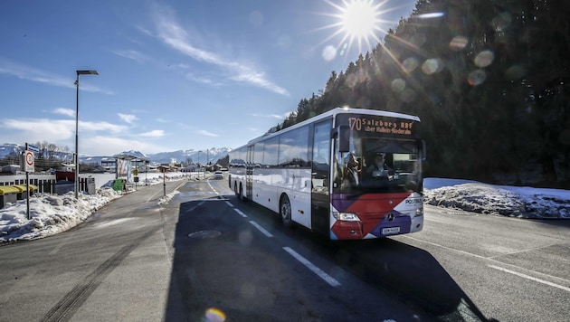 Einen Teil der neuen Abgabe können Tourismusorte für eigene Busangebote verwenden. (Bild: Tschepp Markus)