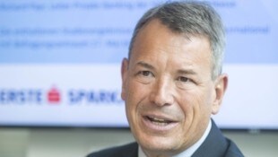 Sparkasse Salzburg-Vorstandsdirektor Markus Sattel stellt den Unternehmen dennoch ein sehr positives Zeugnis aus (Bild: wildbild, Foto: Wildbild)