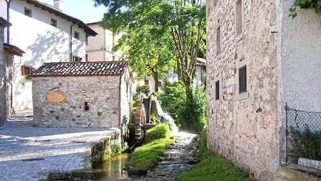 Mühlen prägen das Bergdorf in Illegio im nahen Friaul.
