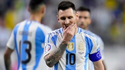 Lionel Messi verschoss seinen Elfmeter. (Bild: AP ( via APA) Austria Presse Agentur/ASSOCIATED PRESS)