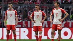 Matthijs de Ligt (links) soll weiter in München bleiben, wenn es nach den Initiatoren der ...