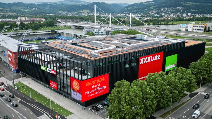 Two brands are under one roof at the new location in Linz.
