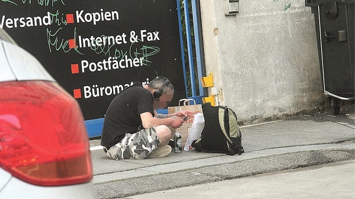 Konsumiert wird mitten auf der Straße, in der U-Bahnstation oder in Stiegenhäusern.