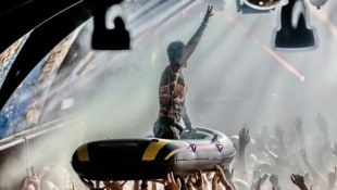 Die Fans umjubelten Sänger Remington Leith.