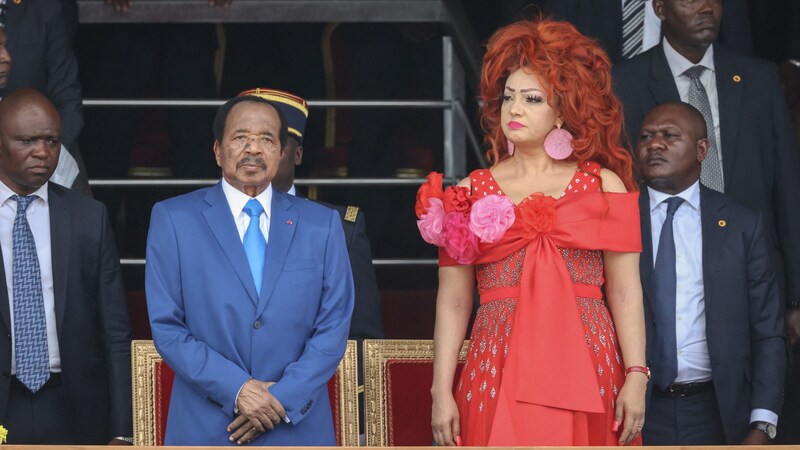 Cameroon's long-term president Paul Biya and his wife Chantal (Bild: AFP )