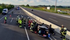 Unfall auf der Südautobahn. (Bild: Freiwillige Feuerwehr Lieboch)