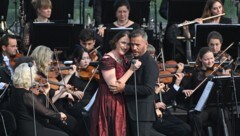 Erica Eloff und Erwin Schrott: Ungeahnte Höhepunkte bei den Duetten (Bild: Rudi Gigler)