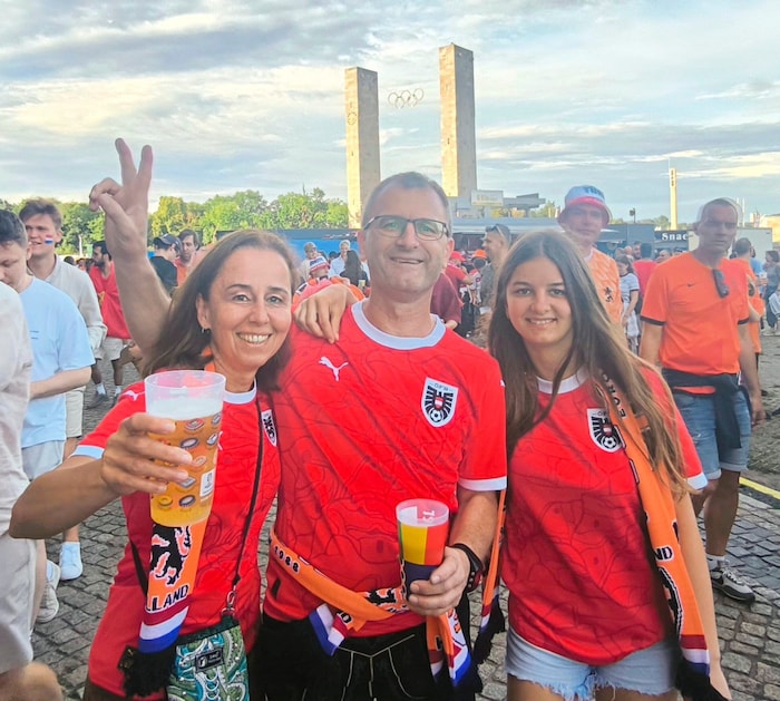 Die Irdninger Michaela, Peter und Marina waren live dabei.