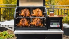 Ein „Smoker“ mit WLAN und App verspricht nicht nur auf den Punkt gegartes Fleisch, sondern ist auch ein gefundenes Fressen für Hacker. (Bild: Traeger.com)