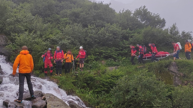 Hava koşulları nedeniyle helikopter uçuşu mümkün olmadı. (Bild: ZOOM Tirol/Krone KREATIV)