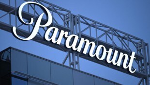 Der 41-jährige David Ellison wird nach Abschluss des Deals neuer Paramount-Chef. Sein Vater ist Larry Ellison, der milliardenschwere Gründer des Software-Konzerns Oracle. (Bild: AFP/AFP )