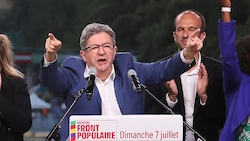 Der linke Anführer Jean-Luc Mélenchon gilt als unberechenbar (Bild: APA/AP)