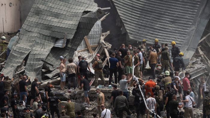 Huge destruction at children's hospital in Kiev 
