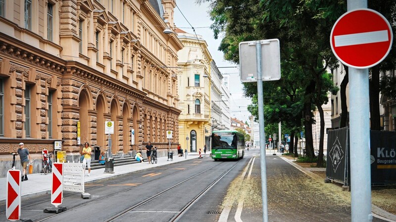 Die Neutorgasse kann nun befahren werden (Bild: Pail Sepp)