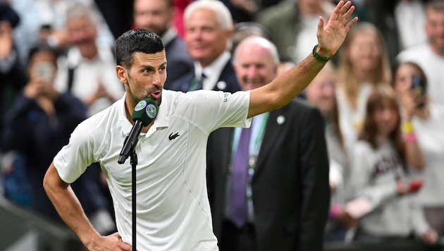 Novak Djokovic gets into it with the fans at Wimbledon. (Bild: AFP/ANDREJ ISAKOVIC)
