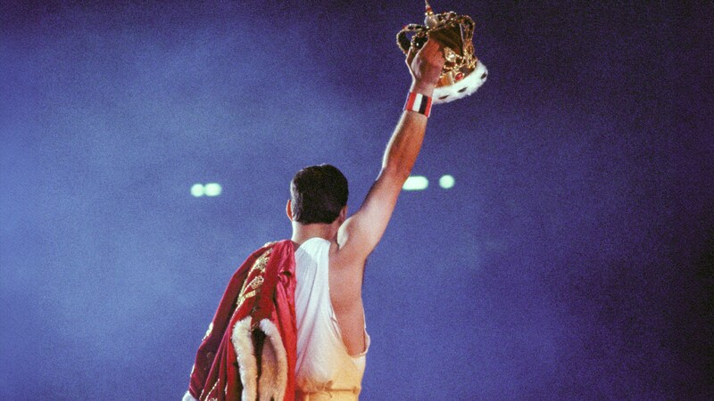 Österreichs Regisseur Hannes Rossacher erforscht in „Queen: We Are The Champions“ einen der größten Rock-Songs. (Bild: Queen Productions Ltd.)