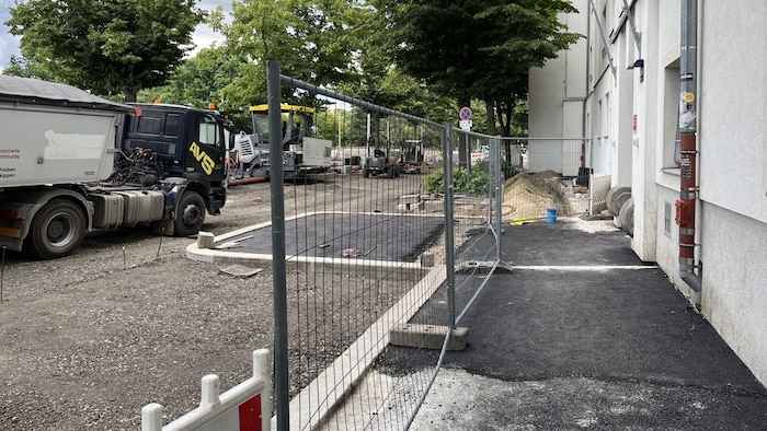 Construction site fencing wherever you look