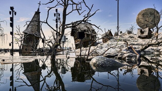 Das spektakuläre Bühnenbild zu der Oper „Der Freischütz“ von Carl Maria von Weber. (Bild: ©anja koehler | andereart.de)