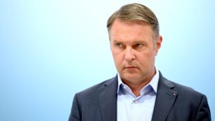 SPÖ-Chef Andreas Babler bei der Pressekonferenz „Gesundheit ist keine Ware“