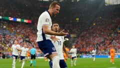 Harry Kane schoss die „Three Lions“ zurück in die Partie. (Bild: AP ( via APA) Austria Presse Agentur/ASSOCIATED PRESS)