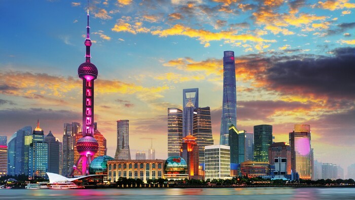 Die Skyline der Megametropole Shanghai