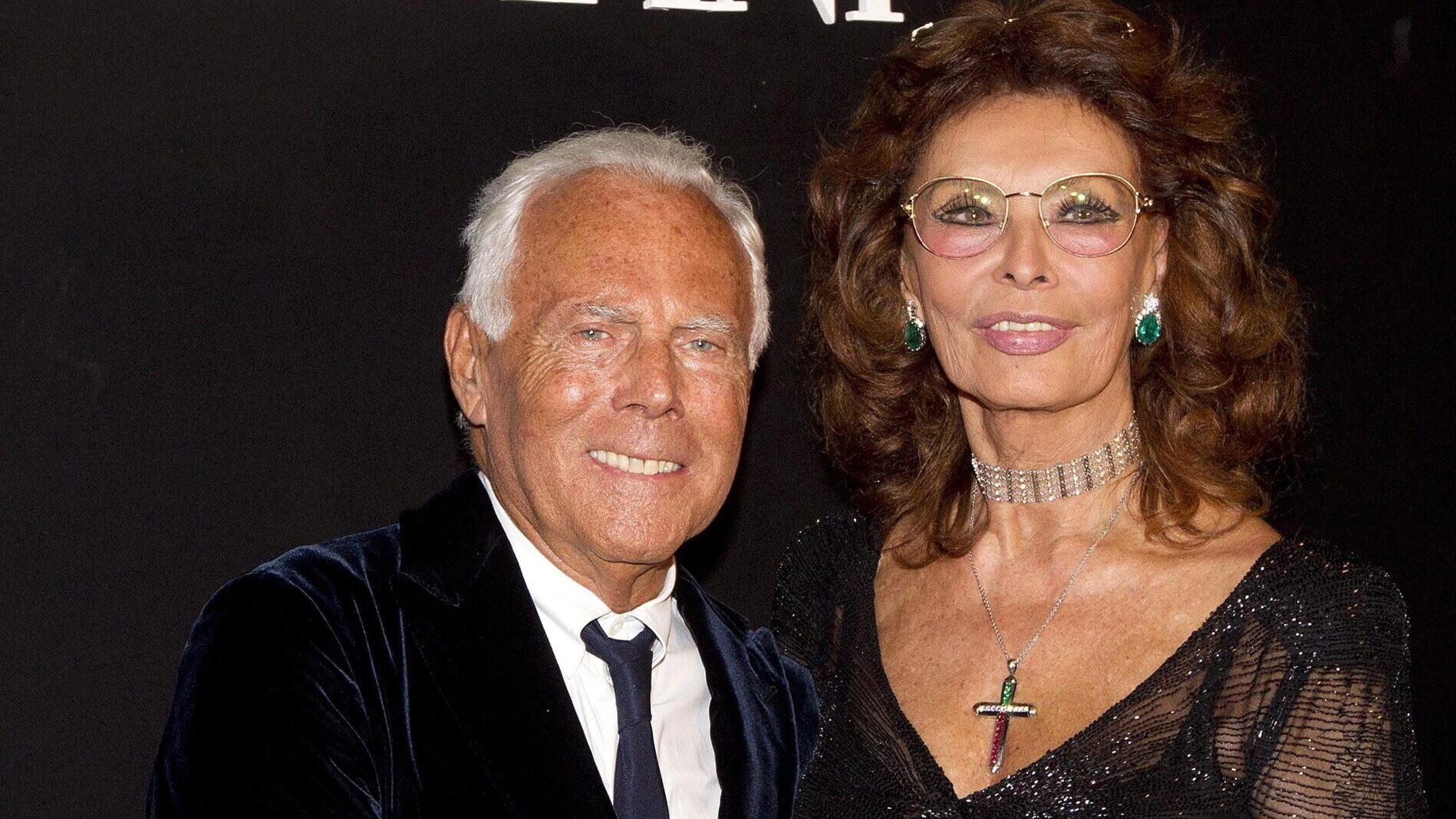 Special congratulations Sophia Loren declares her love for Armani on(01)