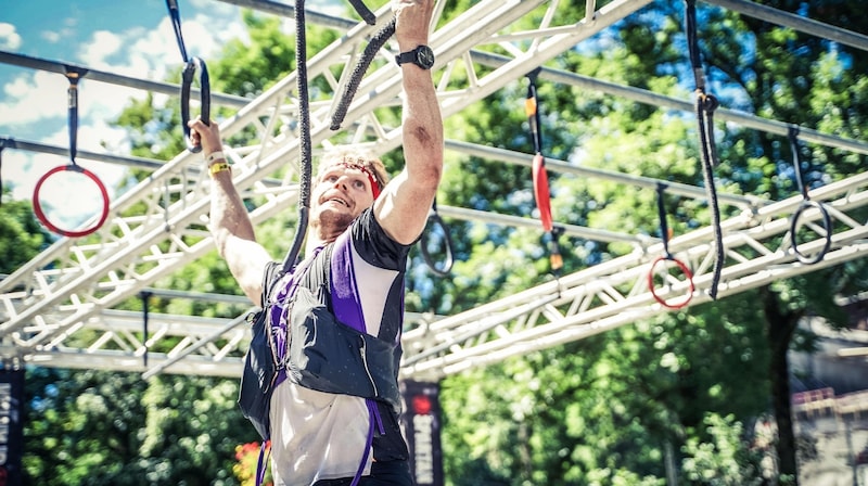 The Mühlviertel native suffered a few injuries to both hands in the barbell obstacles due to the heat. (Bild: zVg)